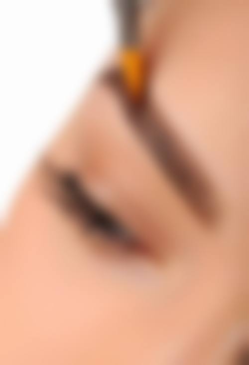 崔治元院长：睫毛种植与口腔护理兼顾