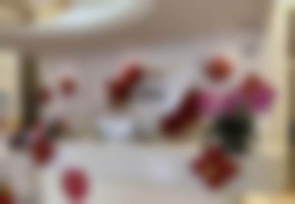 卓然医生：坚持以顾客为中 心的沟通型医美骨干医生