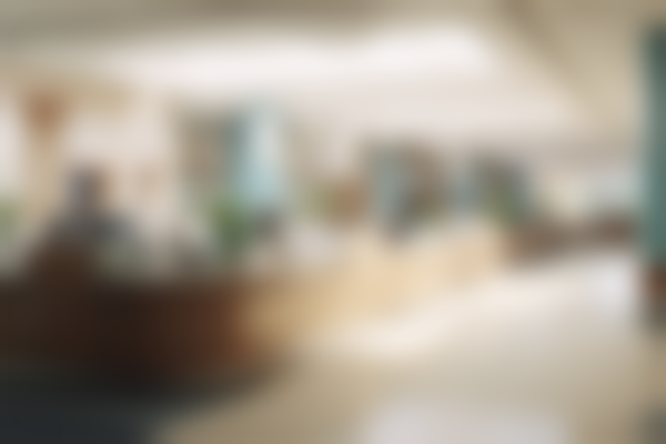 如何预约佘小龙医生的诊疗服务