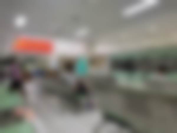 广东省人民医院珠海医院眼科（珠海市金湾中心医院眼科）广东省人民医院珠海医院3